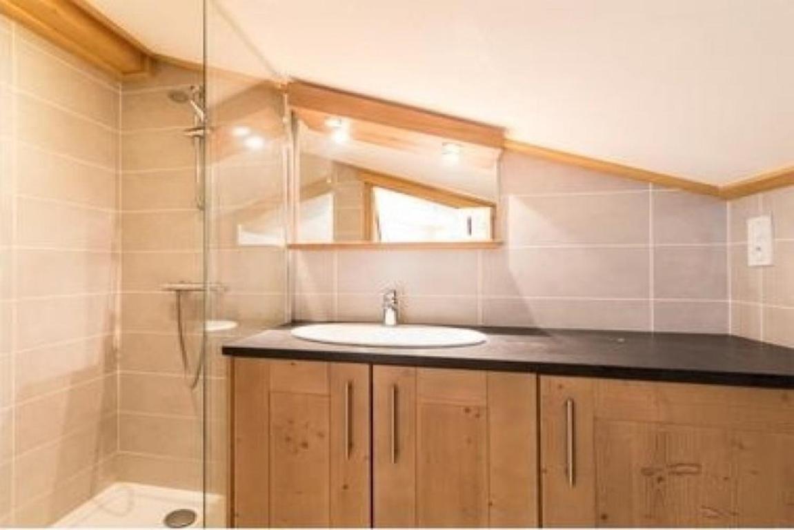 Modern 3 Bed Penthouse Apartment, Balcony & Garage, Close To Village & Ski Bus Samoëns Kültér fotó